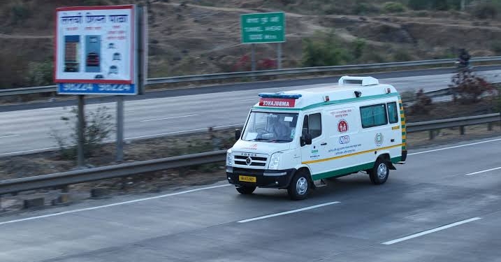 Traffic Police issue SoPs for movement of Ambulances on NHW