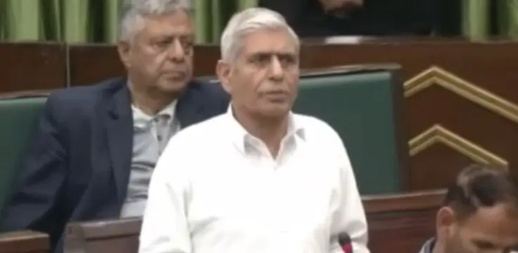 Bandipora-Soura bus service to begin Monday after MLA Nizamuddin Bhat’s push in assembly