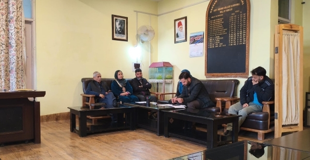 MLA Nizamuddin Bhat Reviews Developmental Progress at HKM Degree College