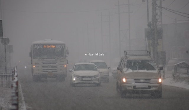 MeT Predicts widespread light to moderate rain, snow in J&K
