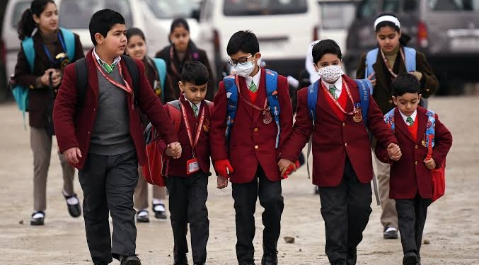 Schools in Kashmir to reopen tomorrow after 3 months winter break 