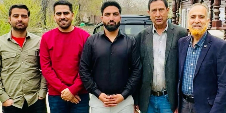 Travel Agents Association of India (TAAI), Jammu and Kashmir Chapter, Meets with Divisional Commissioner to Address Airport Access Issues