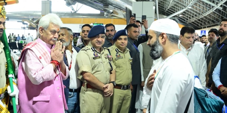 LG Sinha flags off first batch of Haj Pilgrims from Srinagar Airport