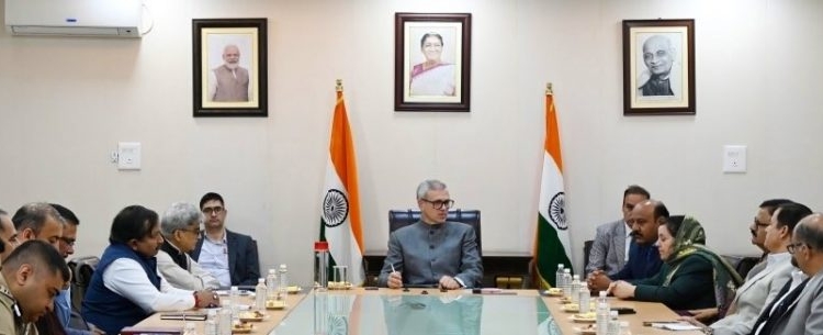 CM Omar Abdullah Chairs High-Level meeting at Civil Secretariat