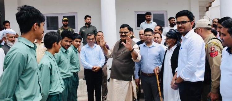Minister Javed Ahmed Rana Reviews infrastructure projects, academic activities of EMRS