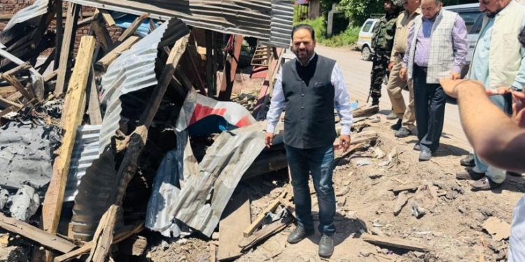 Vikar Rasool Wani Demands Rs 20 Lakh Relief, 10 Marla land for Uri borders villages affected by cross -border shelling