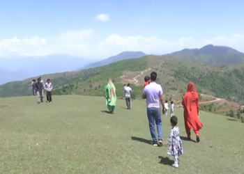 Nanga Thub emerging as tourist draw in Rajouri, locals, tourists highlight infrastructure gaps