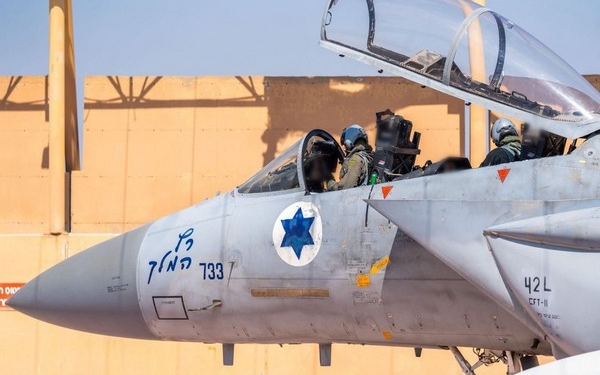 Israel carries out fresh strikes on Iran after Tehran launches ballistic missiles at Tel Aviv