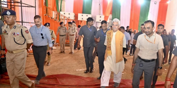 LG Sinha reviews arrangements for PM Modi’s public meeting at Katra