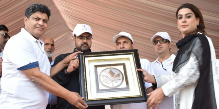 Over 1,000 cyclists participate in “Cyclothon, Pedal for Peace” in Srinagar