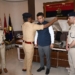 Srinagar admn bids emotional adieu to outgoing DC, Dr Bilal Mohi-Ud-Din Bhat