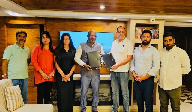 Eco Tourism Society of Kashmir, Bharat CSR Network Sign MOU to Promote Responsible Tourism