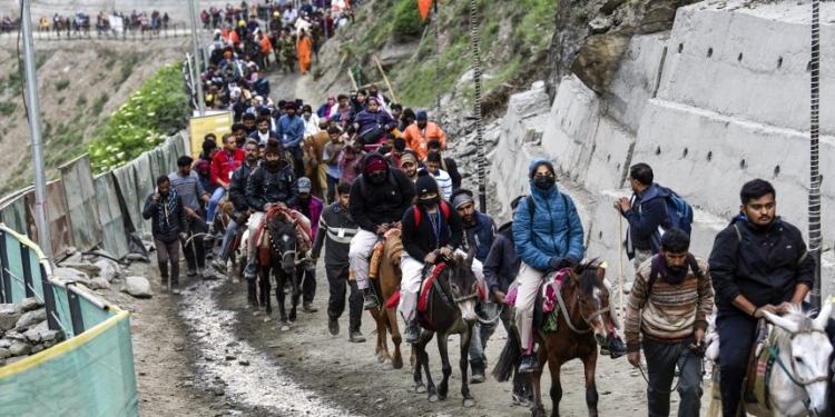 First batch of Amarnath Yatra pilgrims returns amid tight security
