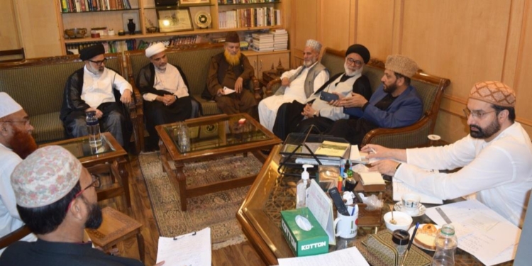 MMU Meeting Reaffirms Sanctity of Sahaba and Ahl al-Bayt