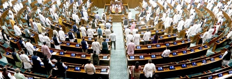 Ruckus in Lok Sabha; proceedings adjourned till 2 pm