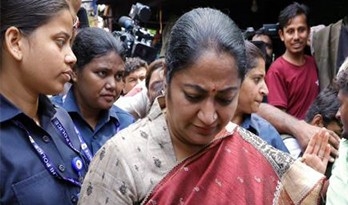 Delhi CM Rekha Gupta allegedly attacked during Jan Sunvai, Police inquiry underway