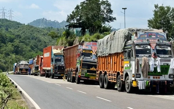 Floods disrupt road connectivity in J&K; Poonch, Doda among worst hit