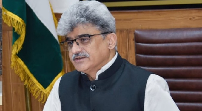 CS reviews water transport, lake conservation measures for Srinagar