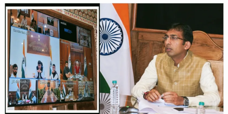 Div Com Kashmir reviews progress of National Highway Projects