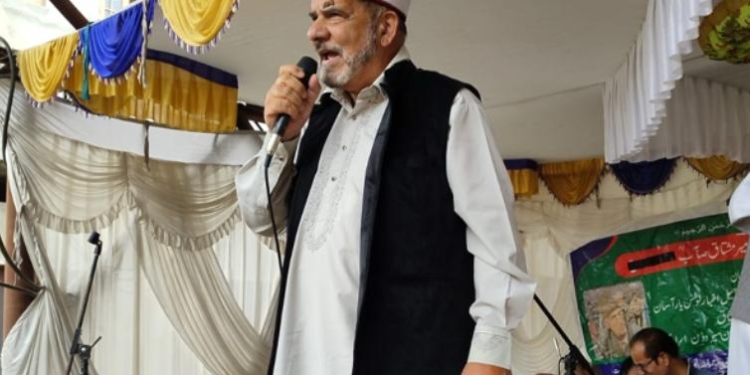 Dr. Kh. Farooq Renzushah at massive Shahar e khass congregation emphasised to make jamaat Islami School issue no political issue than radical allegation as veteran Legislator like Ali Mohammad Sagar & other studied in such schools