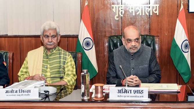 Kathua Landslides: LG Sinha briefs Union Home Minister on rescue and relief operations