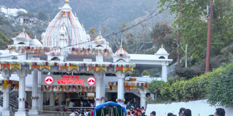 J-K: Vaishno Devi Yatra continues to remain suspended for 8th consecutive day