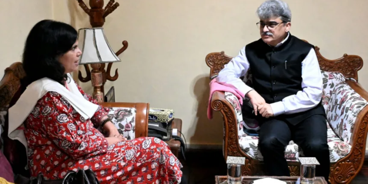 CS discusses strengthening of health infra with Union Health Secretary