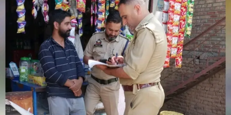 Police launch verification drive on SIM vendors in Awantipora