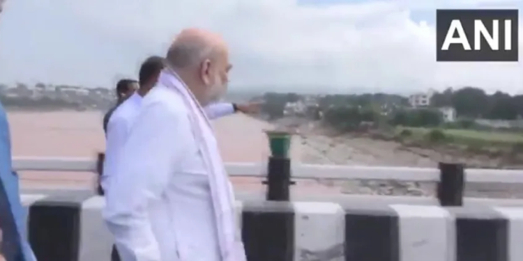 Amit Shah inspects 4th Tawi Bridge damage caused by heavy rains, floods
