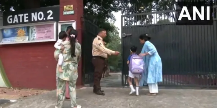 Schools reopen in Jammu following temporary closure due to flooding