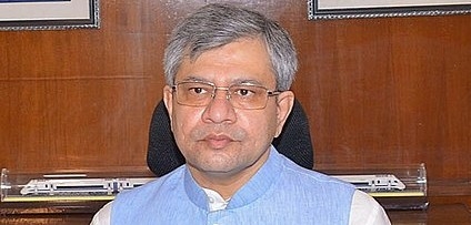 Union Minister Ashwini Vaishnaw announces daily time-tabled parcel services between Kashmir Valley and Delhi