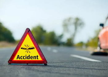 Woman critical after being hit by Car at Lasjan Bridge