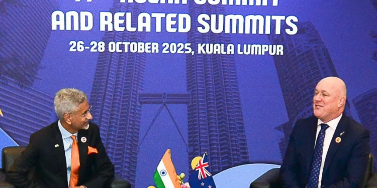 ASEAN: Jaishankar meets New Zealand PM Luxon, reaffirms commitment to Indo-Pacific cooperation
