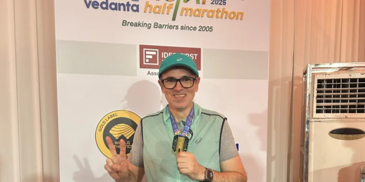 CM Omar Abdullah participates in Delhi Half Marathon 2025, achieves personal best finishing time