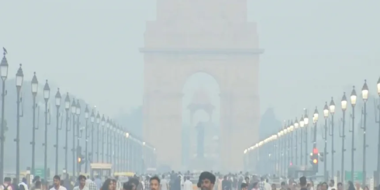 Delhi’s air quality slips into ‘severe’ category; several areas record AQI above 400