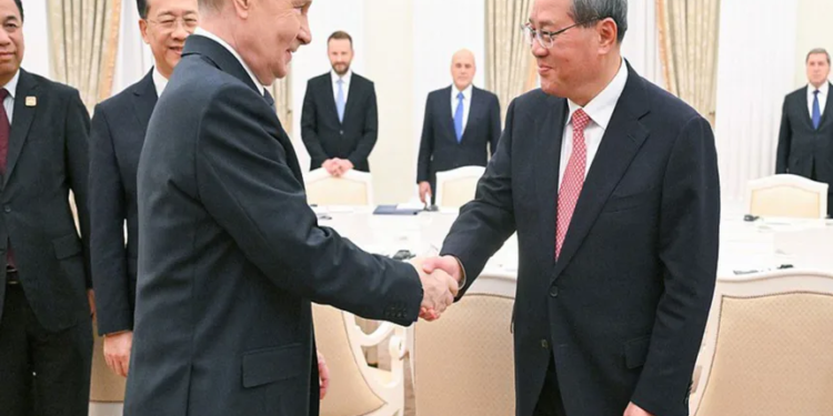 Putin says Russia-China ties are “experiencing best period in their history” during meeting with Li Qiang