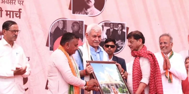 History of J&K would have been different if Sardar Patel had been given full responsibility for its integration in 1947: LG Sinha