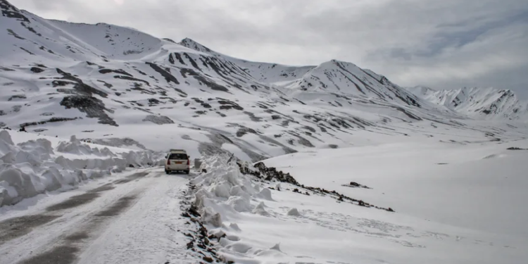 Leh turns into winter wonderland with first snowfall