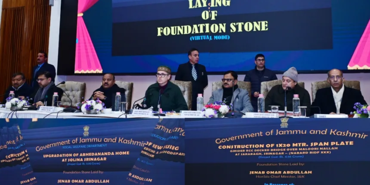 CM Omar Abdullah e-inaugurates, lays foundation stones of ₹37.92 crore projects in Srinagar