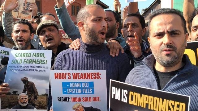 Youth Congress Protest March Foiled in Srinagar.