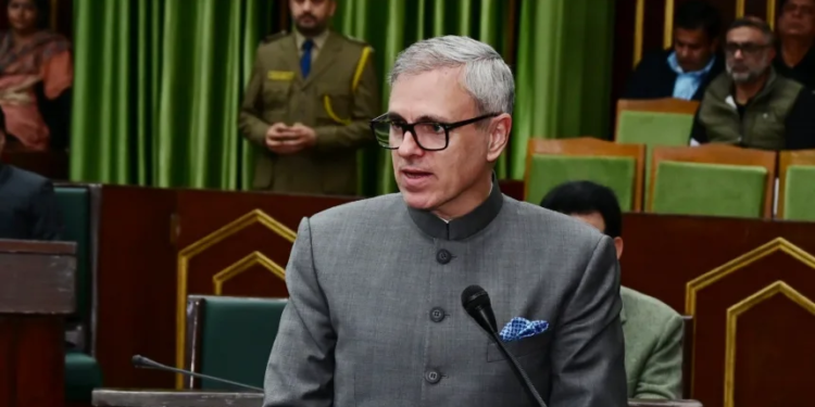 “No new admin units for now, govt focuses on strengthening existing ones”: CM Omar