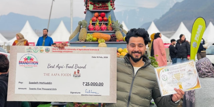 The Aapa Foods Honoured as Best Agri-Food Brand by SKAUST Kashmir