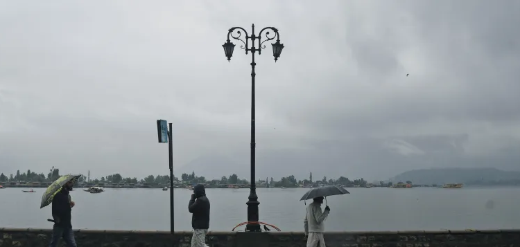 MeT Predicts Rain, Snow in J&K’s Higher Reaches