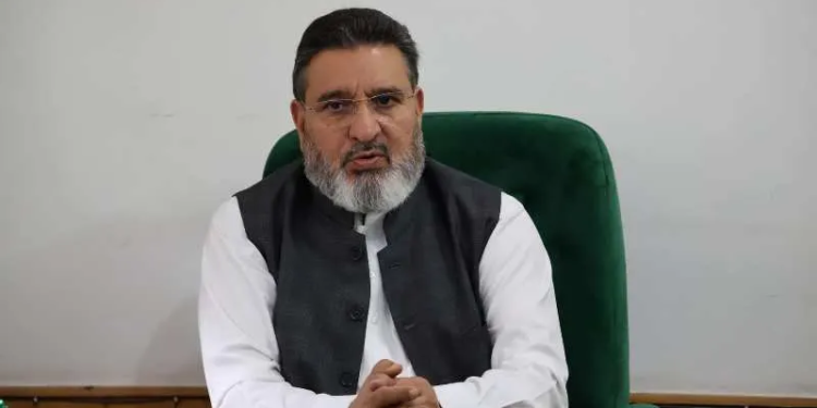 Apni Party chief greets people on Navratri