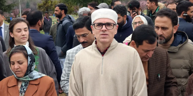 CM Omar throws open Asia’s largest Tulip Garden in Srinagar