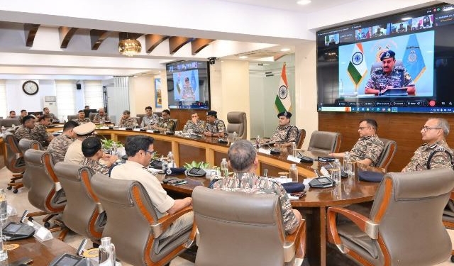 DG CRPF Bids Farewell to IG (Medical) Dr Partha Mitra on Superannuation