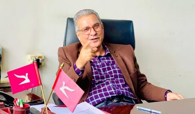 CM Omar government giving new direction to governance: Showkat Mir