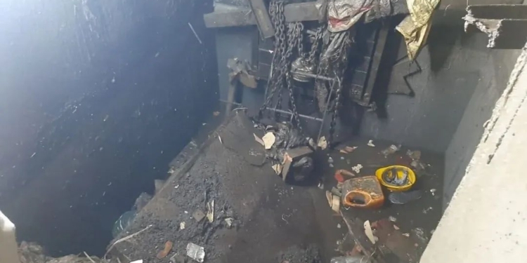 Srinagar Lift Collapse Injures Six Tourists in Srinagar’s Arison Luxury Hotel