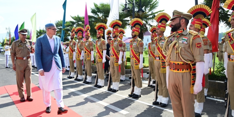 Darbar Move Resumes in Srinagar After Four-Year Gap