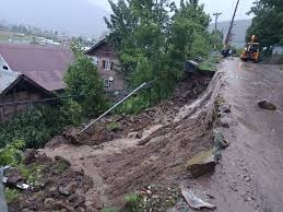 Heavy Rains Wreak Havoc in Bandipora Village; Two Injured